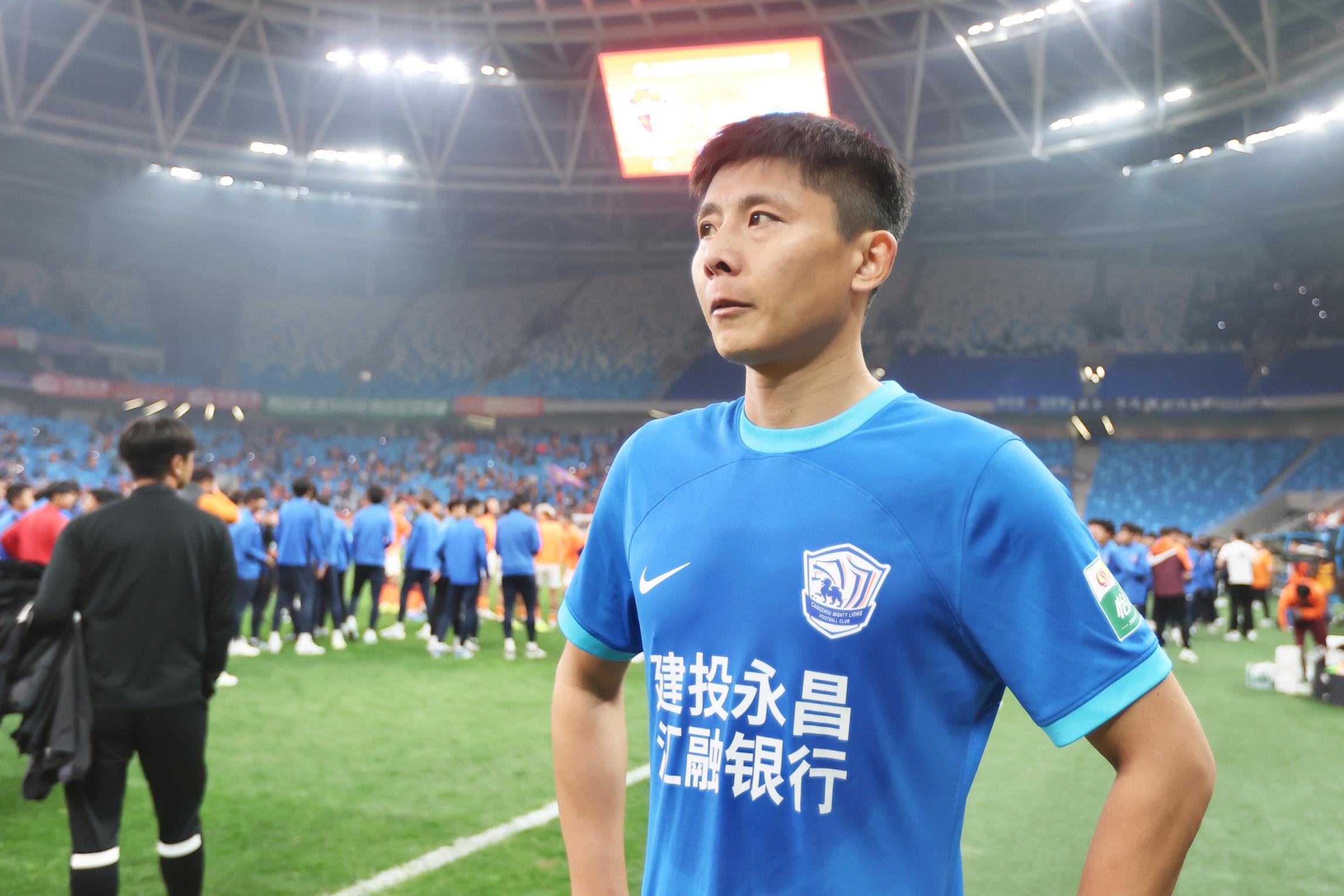 今天第5個(gè)！鄭凱木質(zhì)疑滄州：連續(xù)四年欠球員工資，還能過準(zhǔn)入？